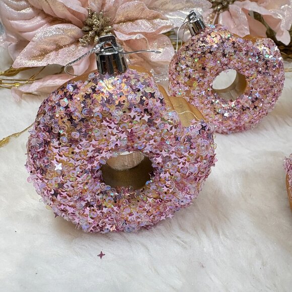 Set of 4 Pink Glitter Donut Christmas Holiday Candy Gingerbread Ornaments - Picture 3 of 6